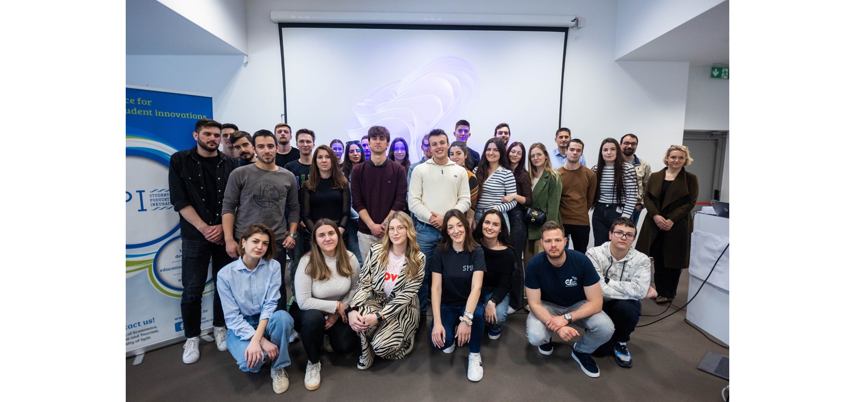 U organizaciji Ekonomskog fakulteta održano studentsko natjecanje Hack4Split